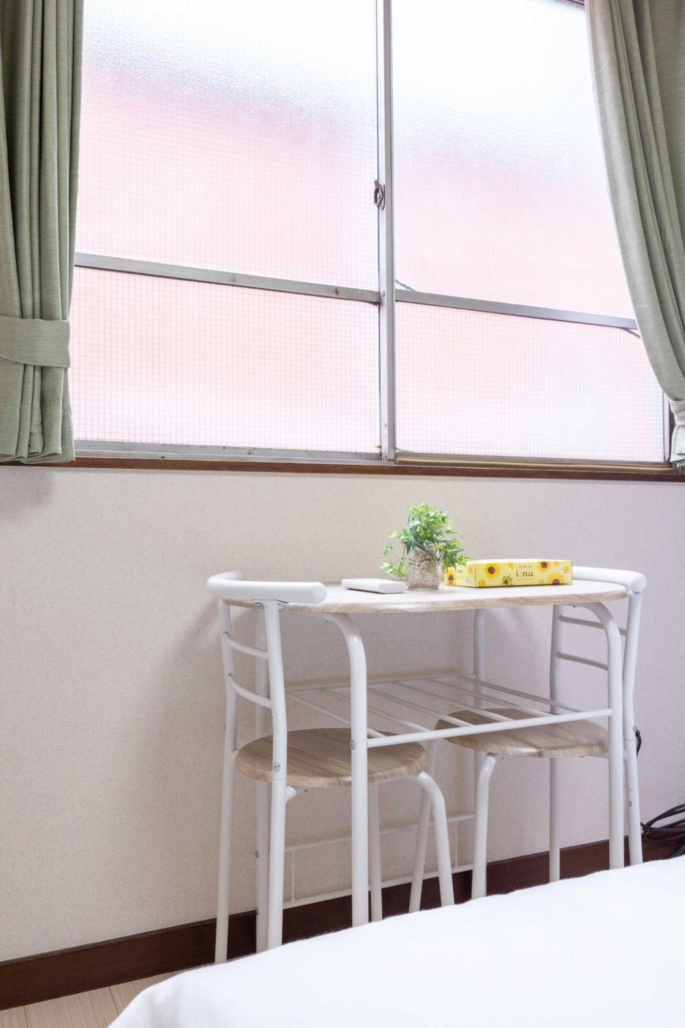 Apartment Higashi Komagata Building 2f3f Hk23