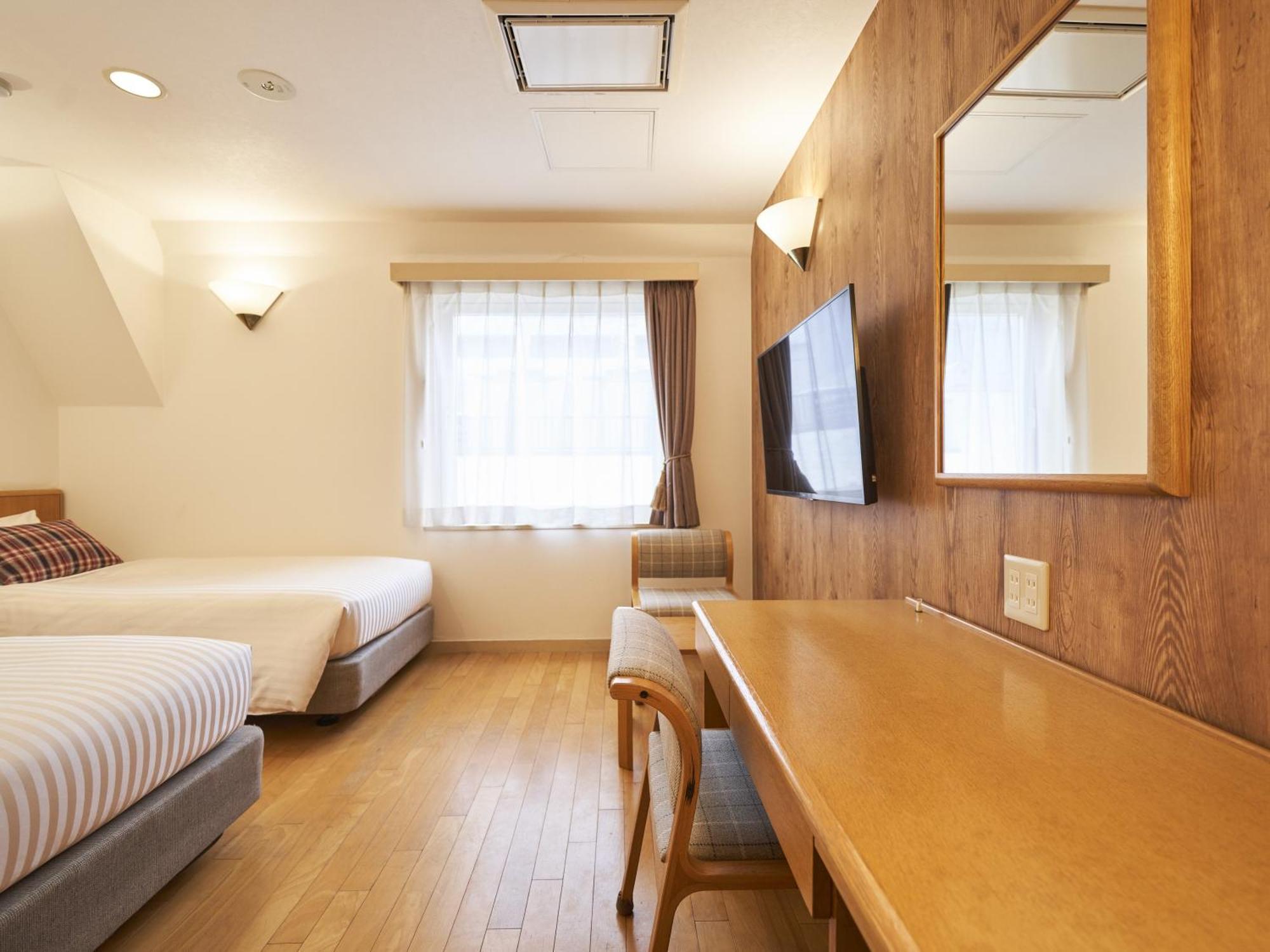 Hotel Toms