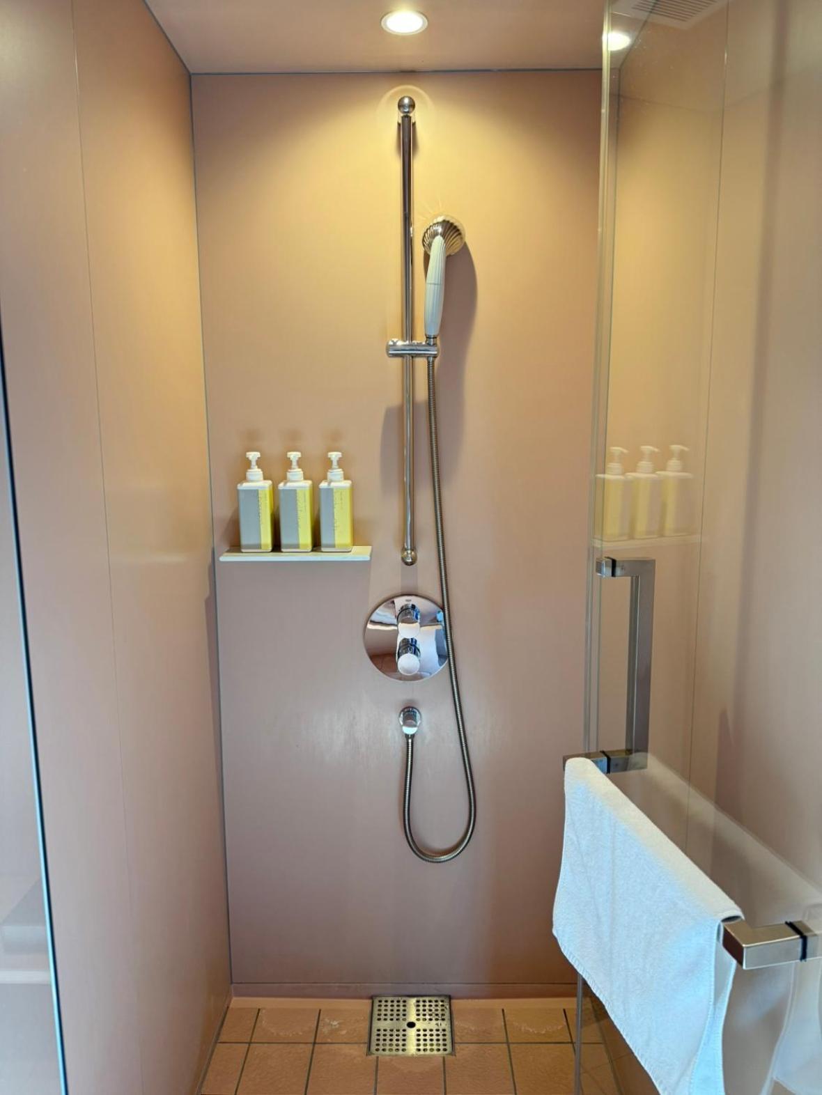 Toggle Suidobashi Hotel 4*
