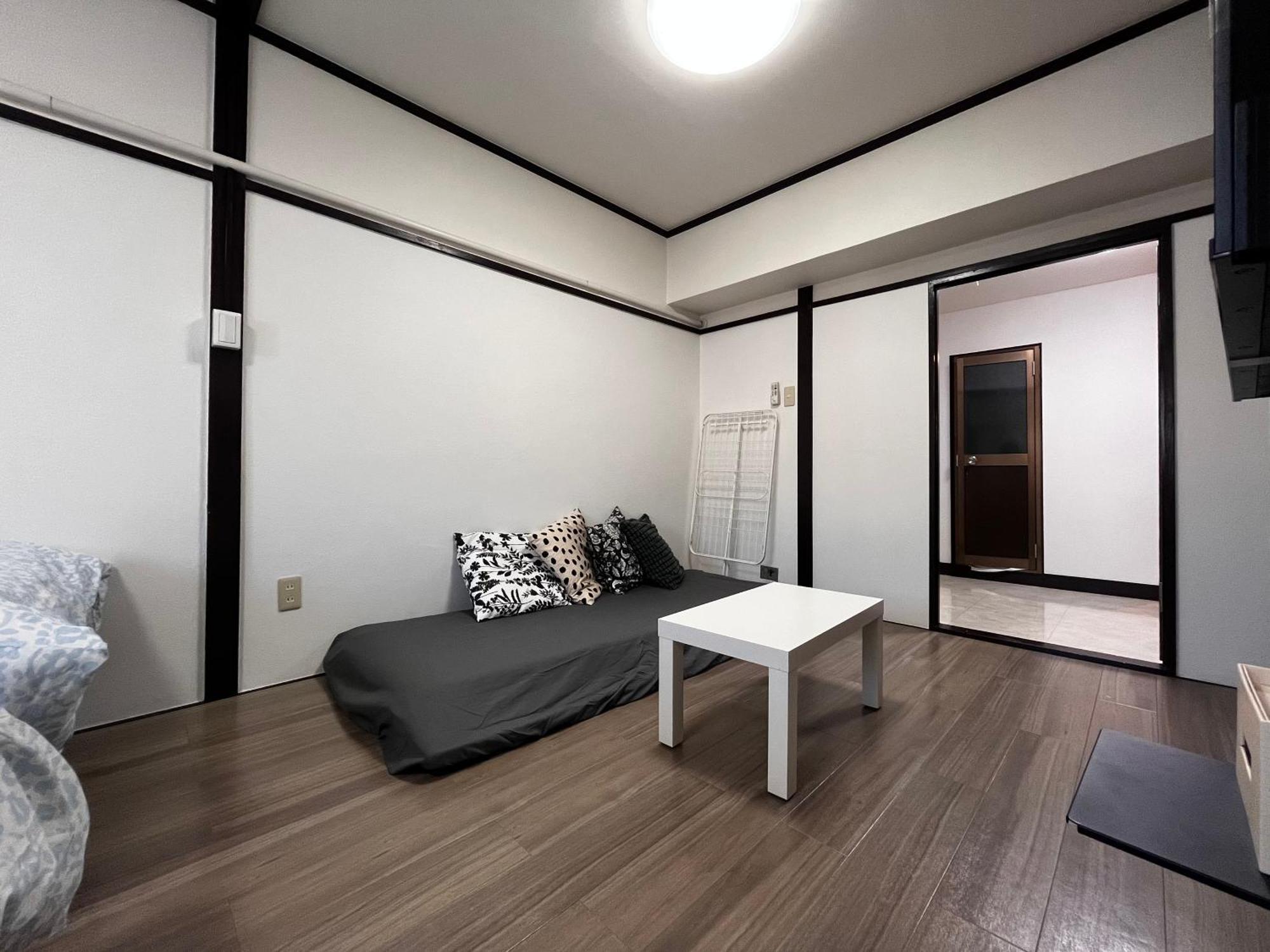Apartment Shinjuku! Hayashi House 3p Free Wi-fi! *