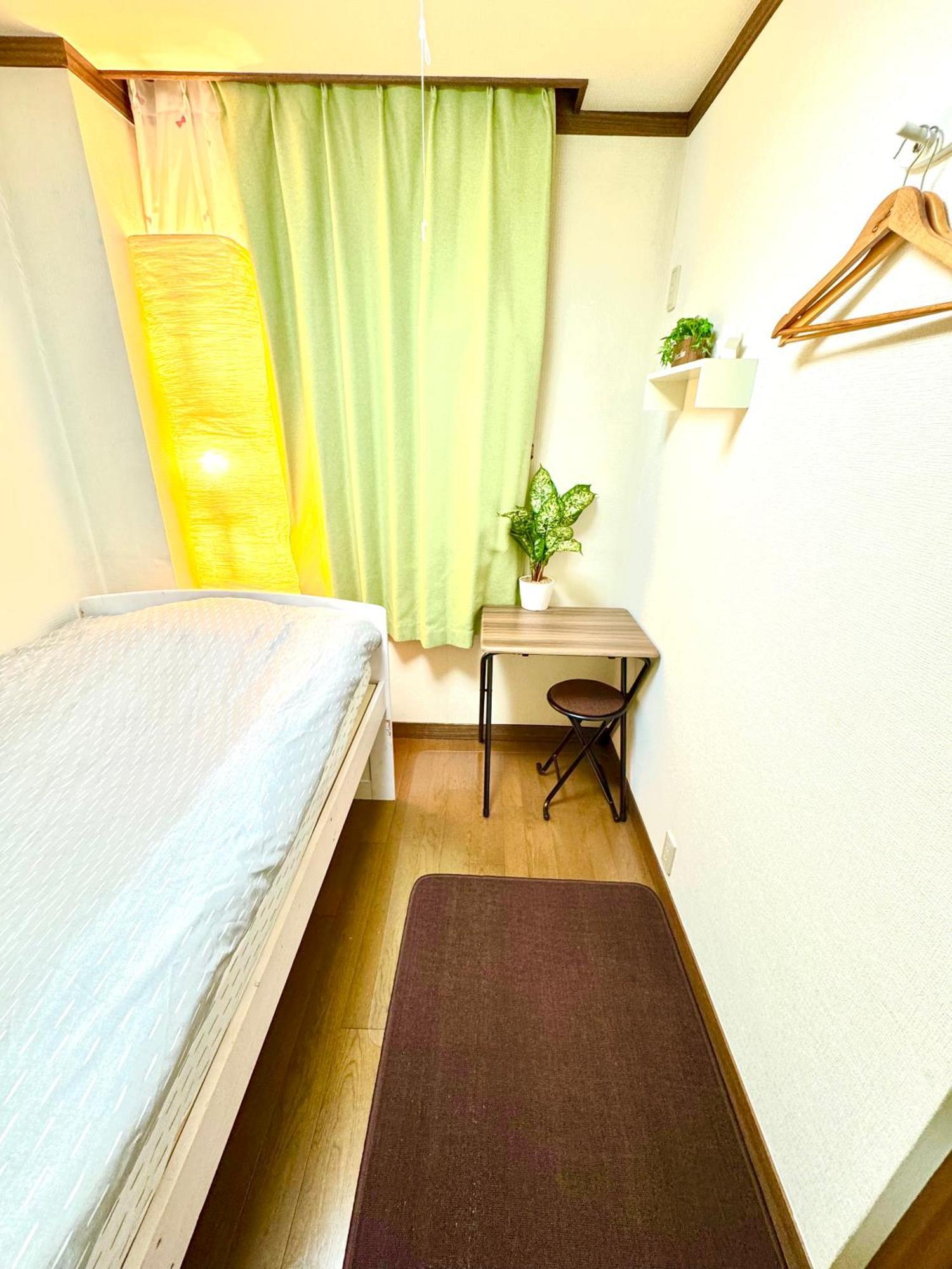 4 Location!small Private In Jujo Shopping Street Close To Jr Station * Tokyo
