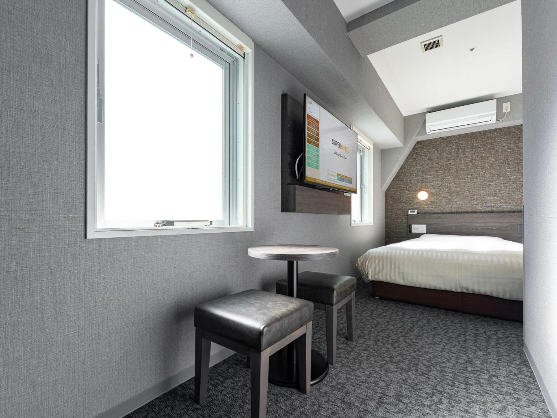 Super Ikebukuro West Natural Hot Spring Hotel 3*