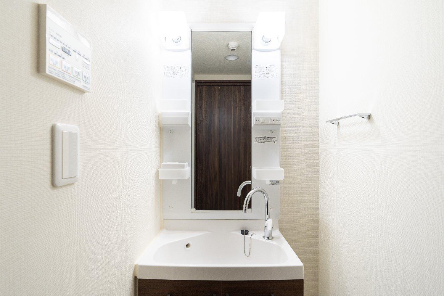 Uvas Ikebukuro Apartment *