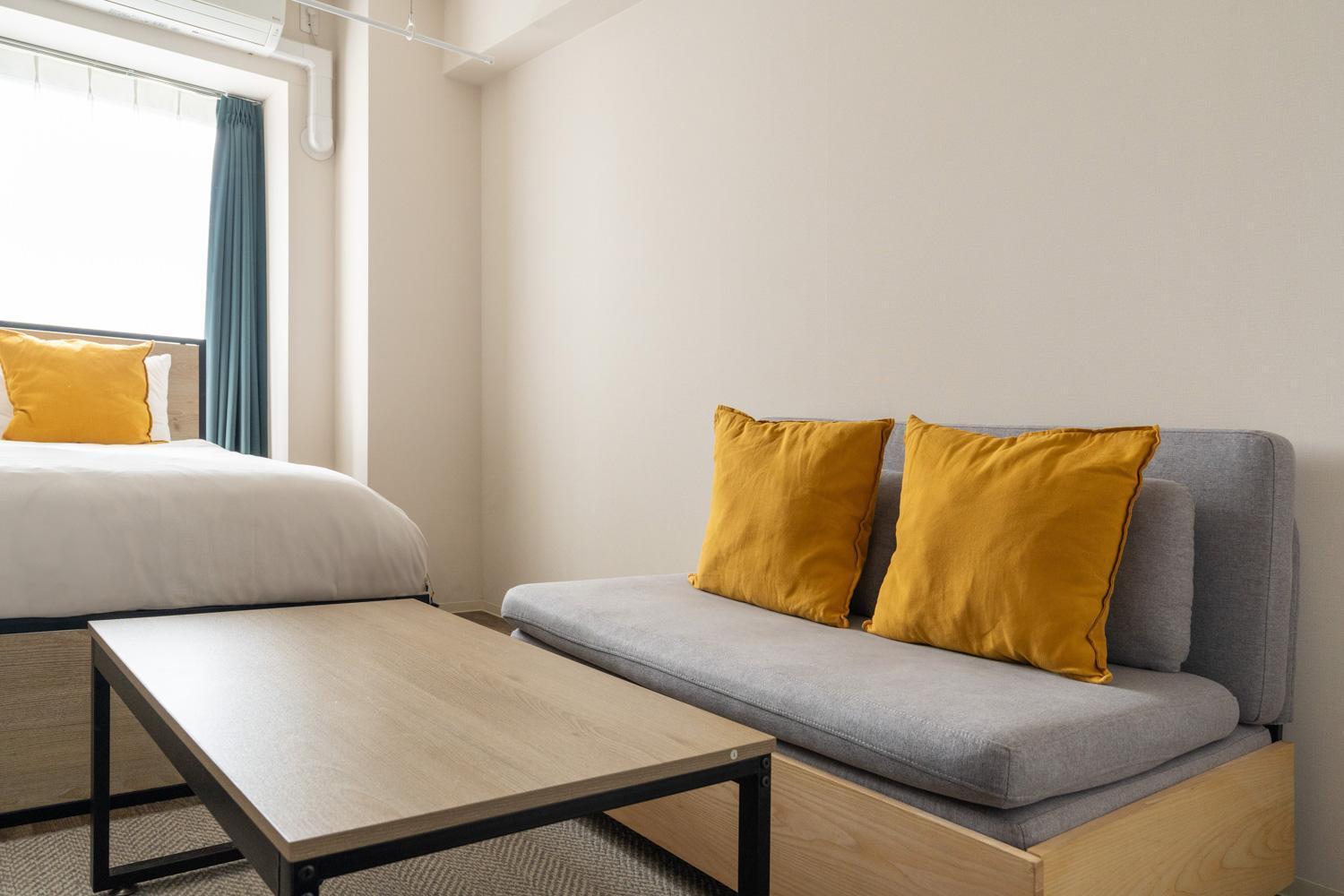 Lafesta Higashikomagata Apartment *