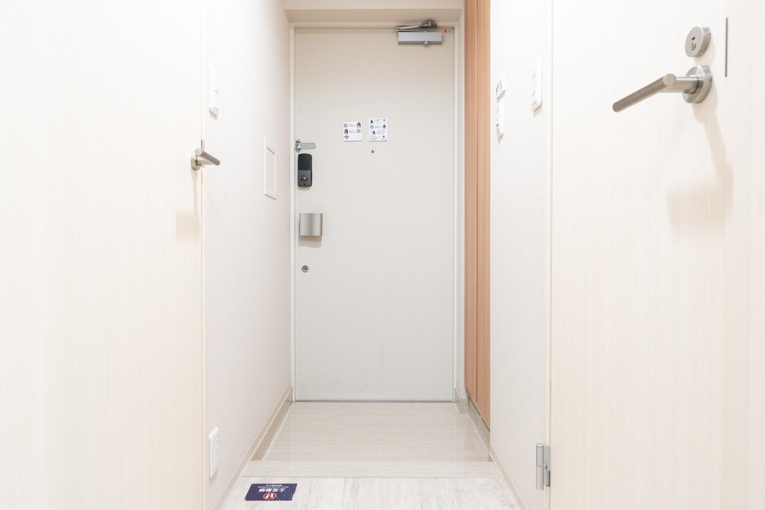 Lafesta Higashikomagata Apartment *
