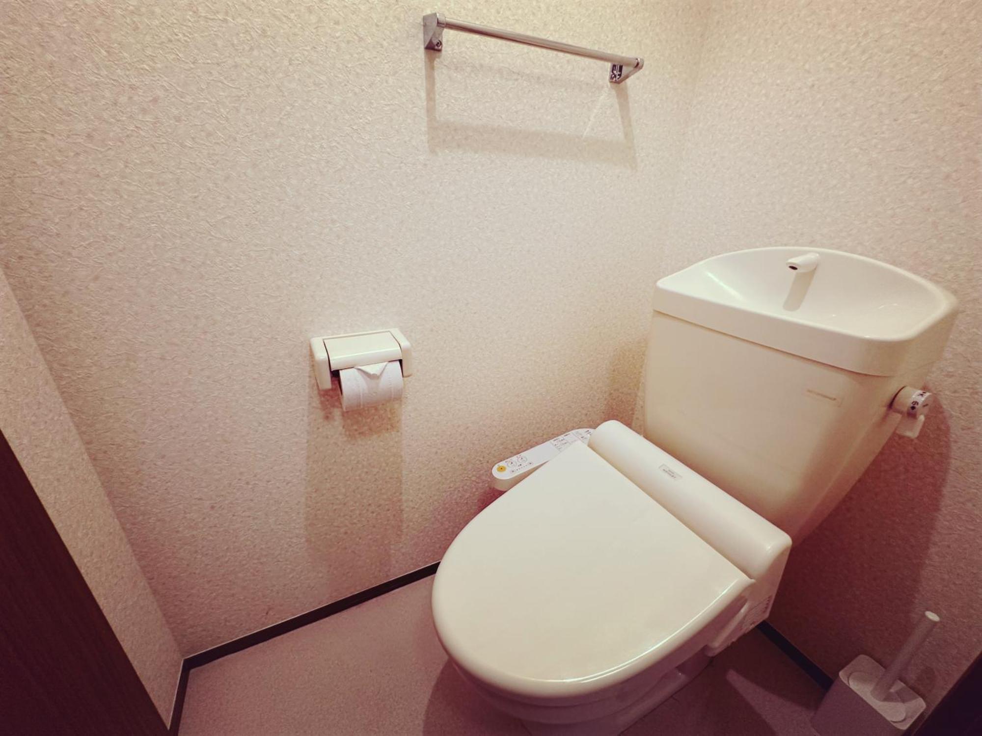 Ikebukuro Station 11 Mins Walk #7 Apartment