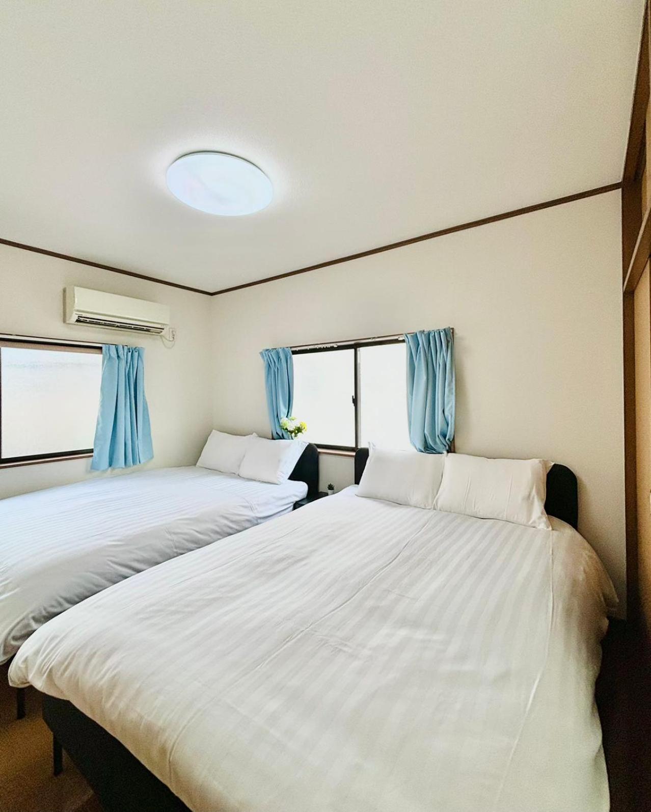 Akabane House