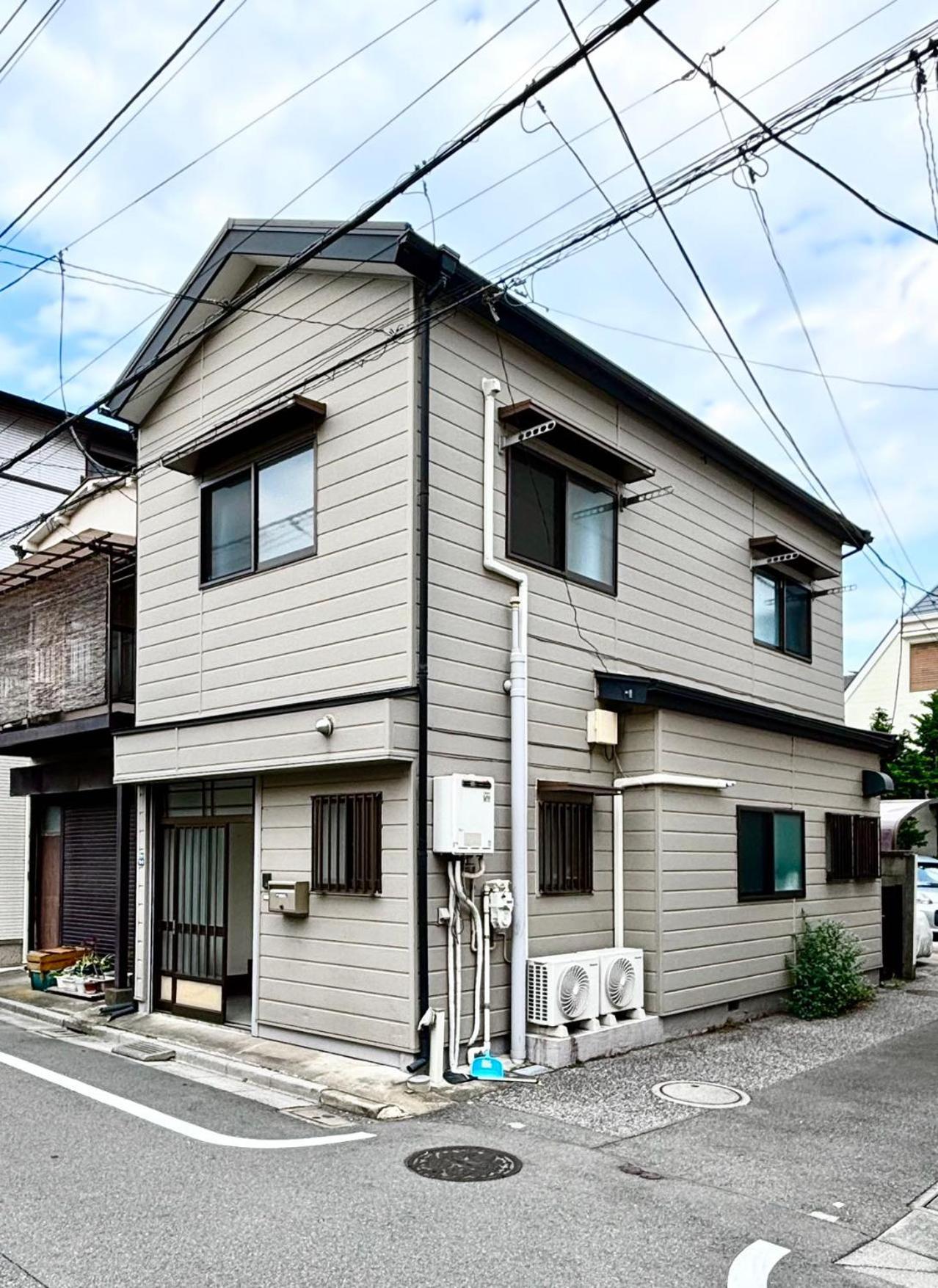 Akabane House Apartment