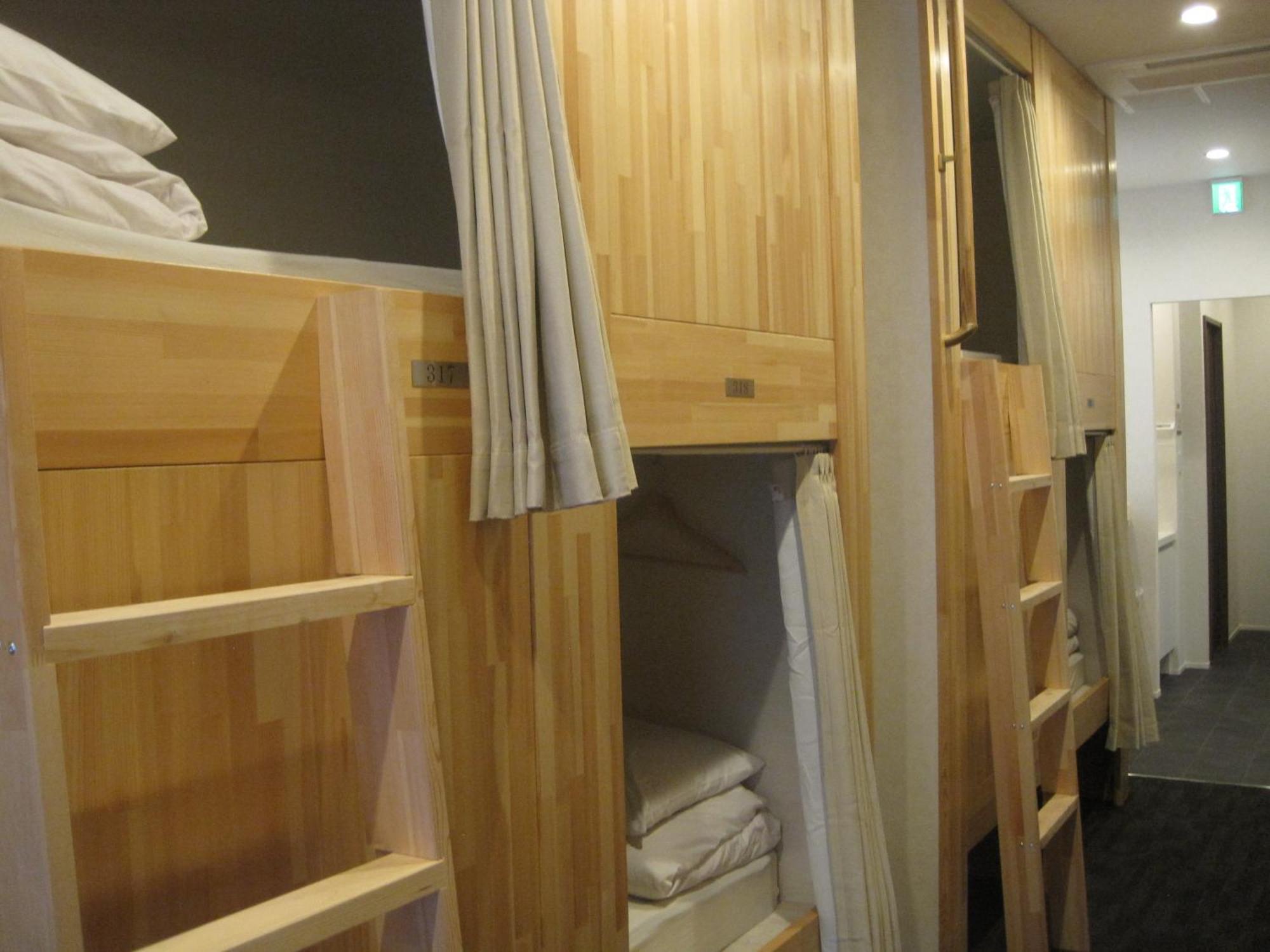 Prele Capsule hotel *