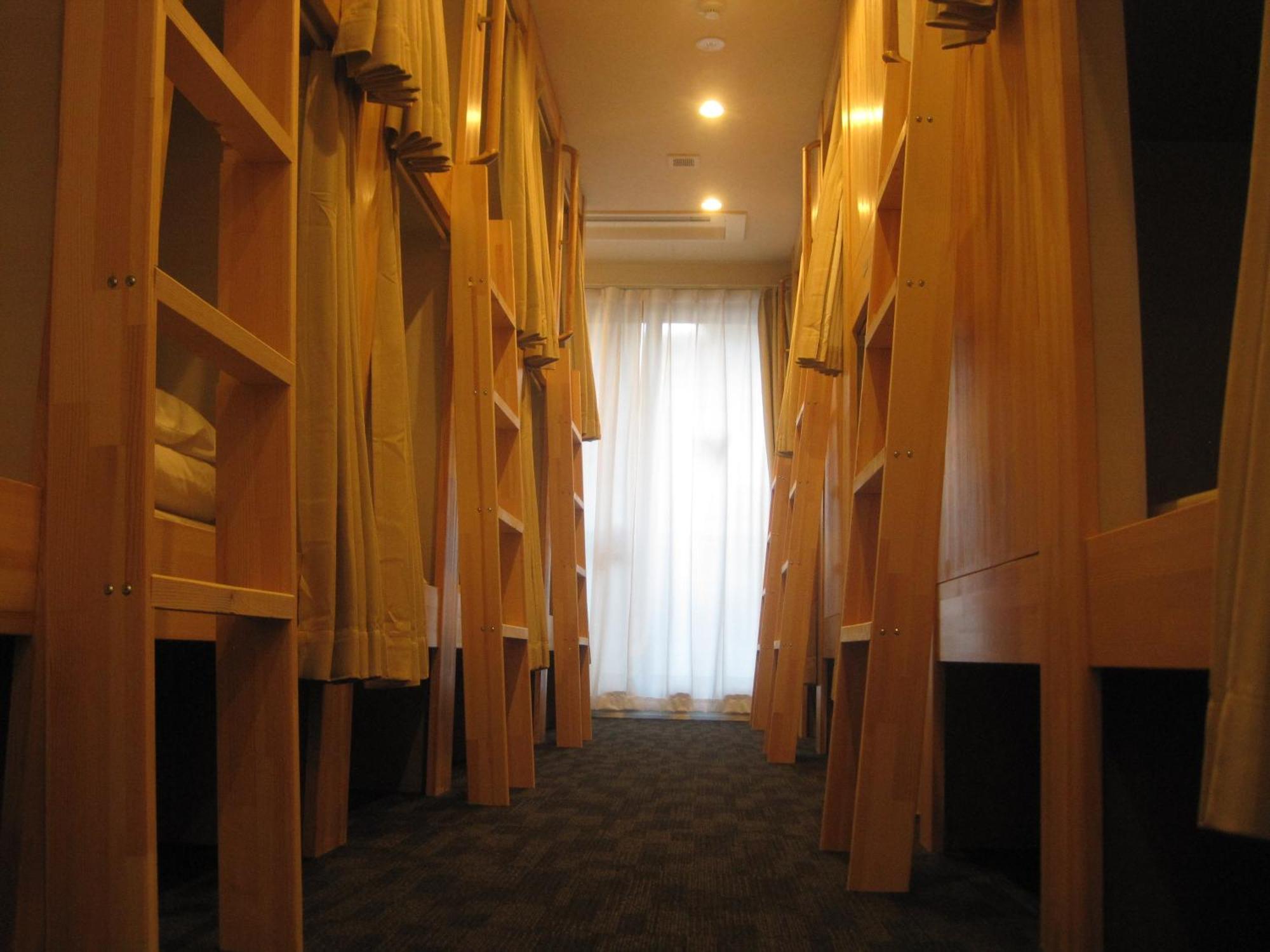 Prele Capsule hotel