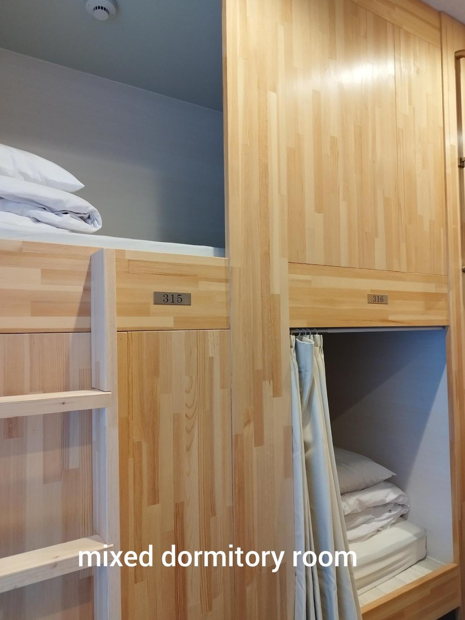 Prele Capsule hotel