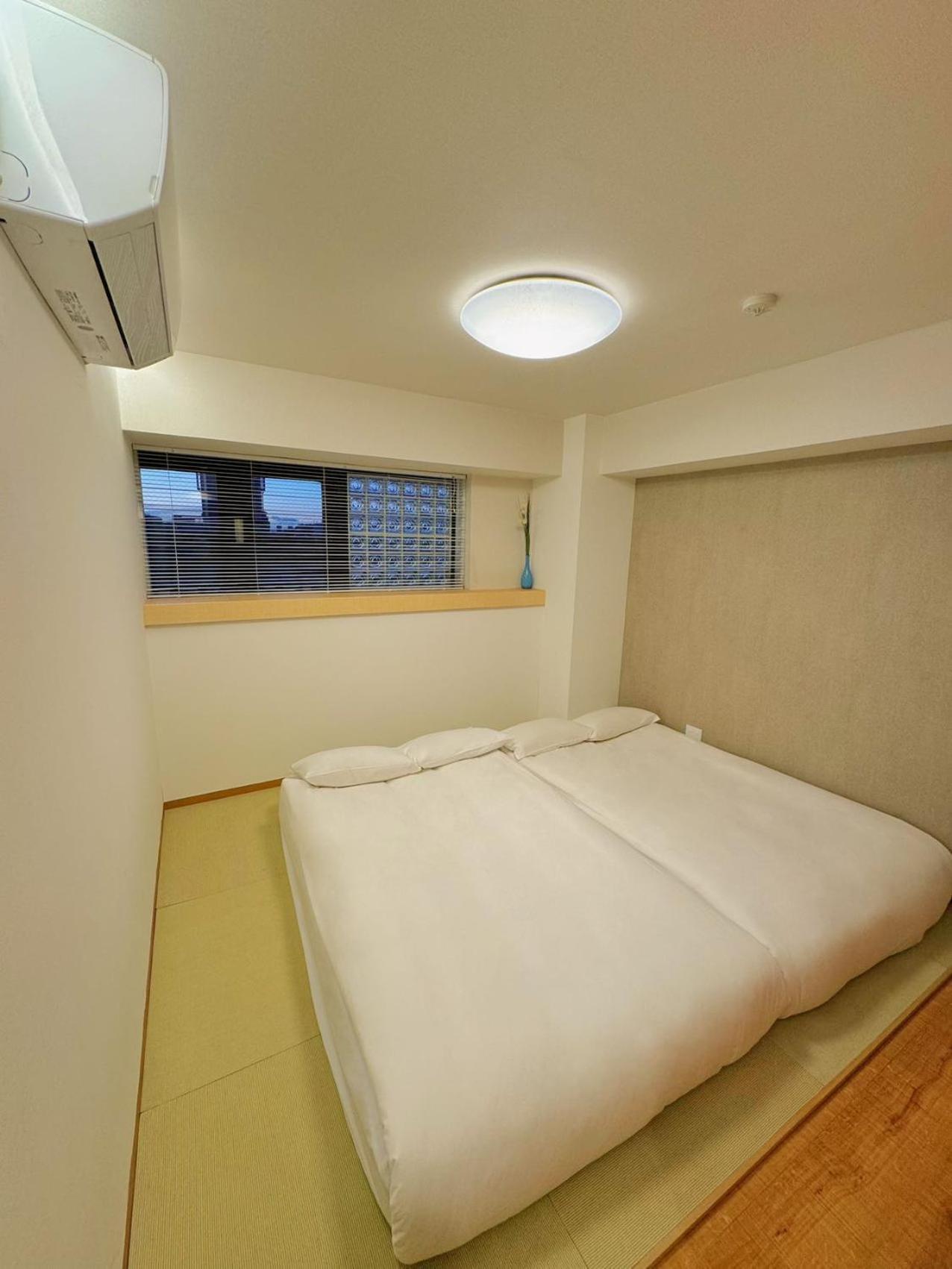 Apartment Asakusa Tatami Retreat: Convenient Metro Access