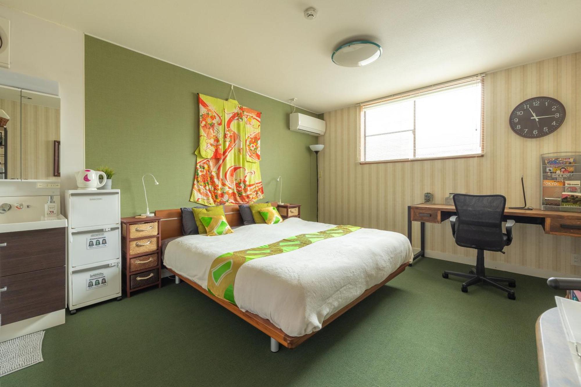 The Ivy Apartments, Location, Yoyogi!! * Tokyo