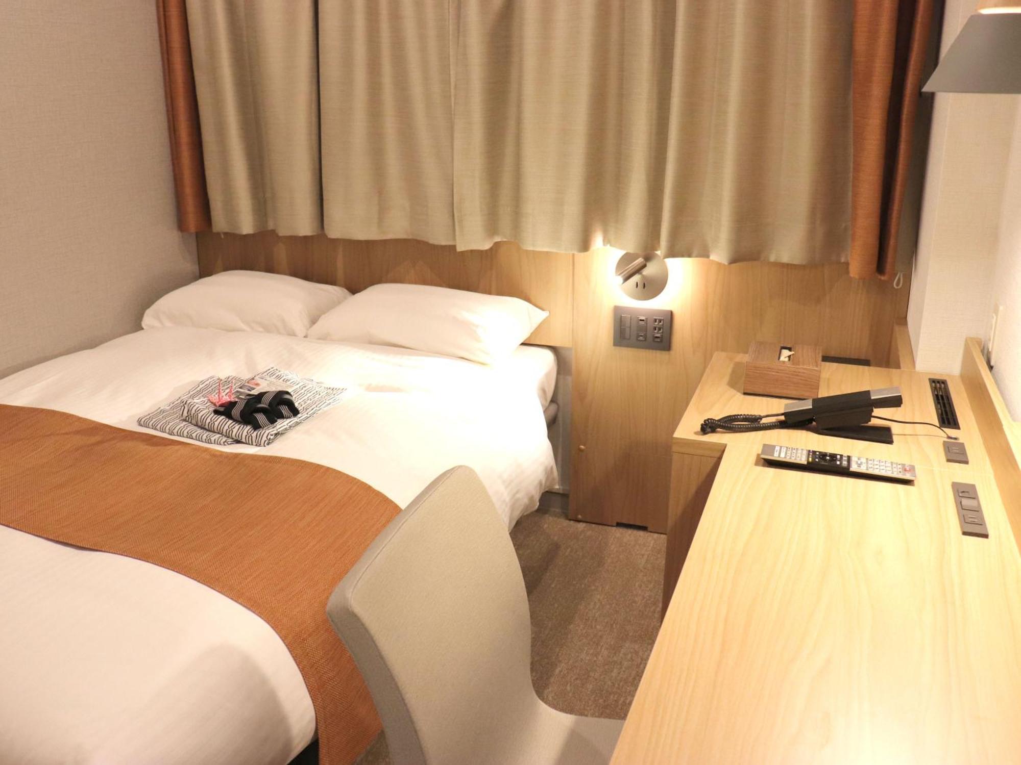 Hotel Tokyo Inn