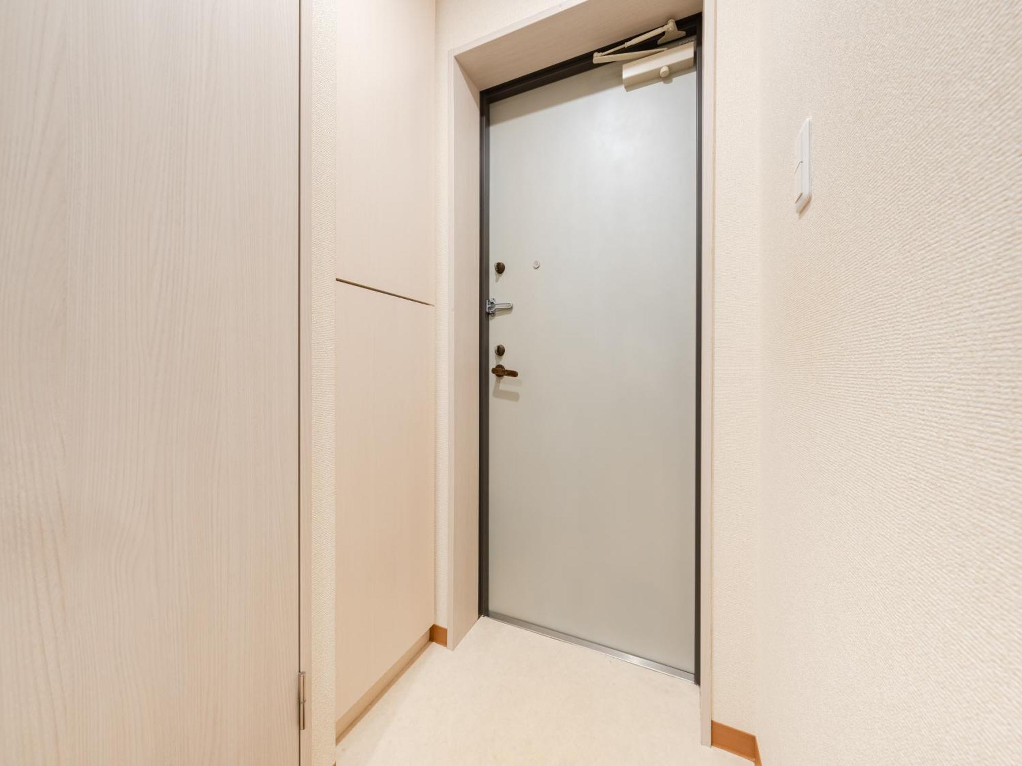 Shinjuku/shin-okubo Sta 2min Walk/kabukicho 5 Min