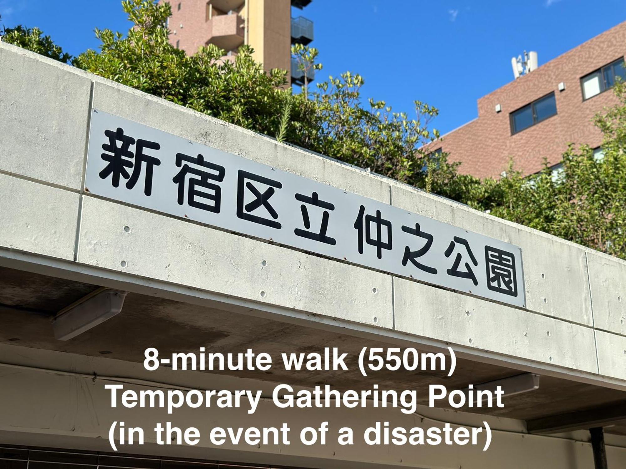 Apartment 新宿神楽坂近く寿司店2