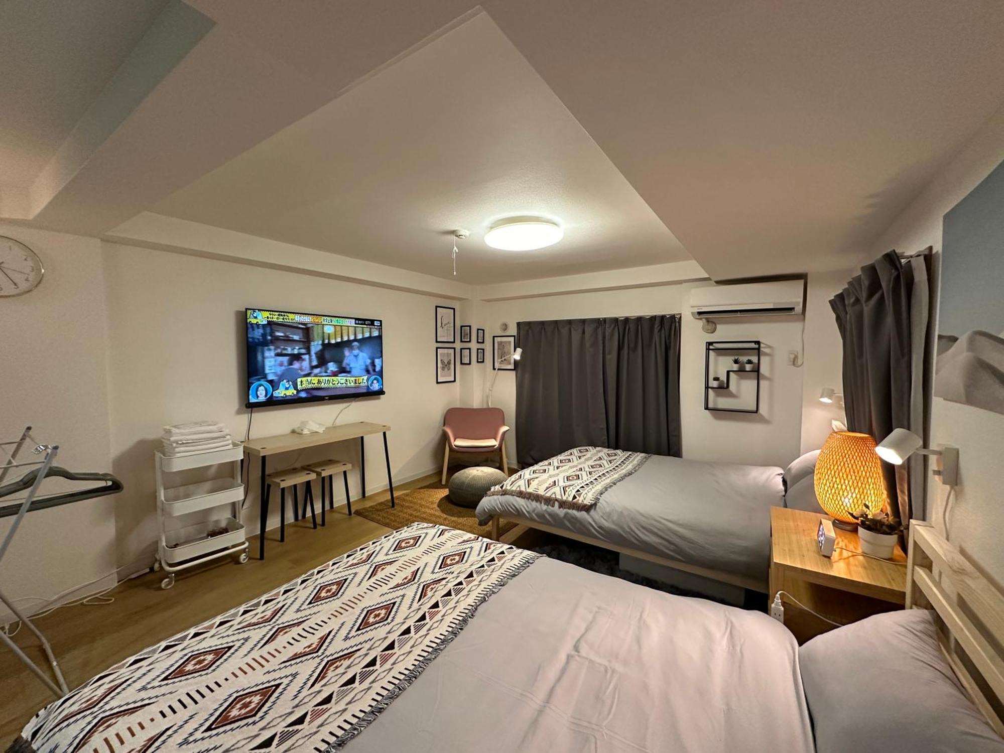 Apartment 新宿神楽坂近く寿司店2
