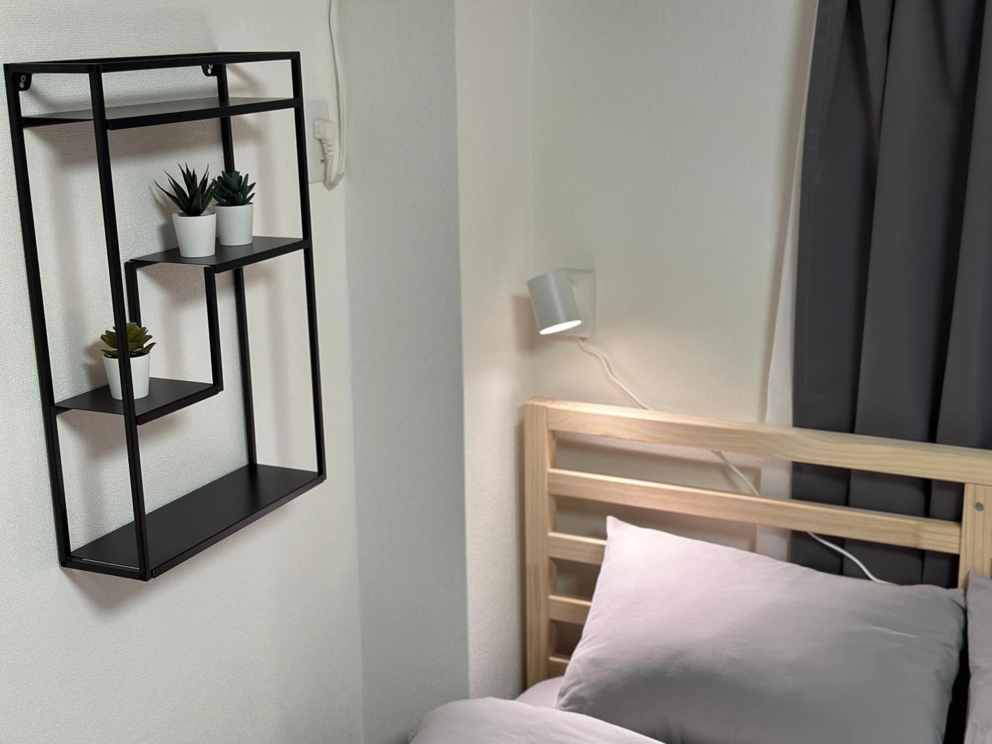 Apartment 新宿神楽坂近く寿司店2 *