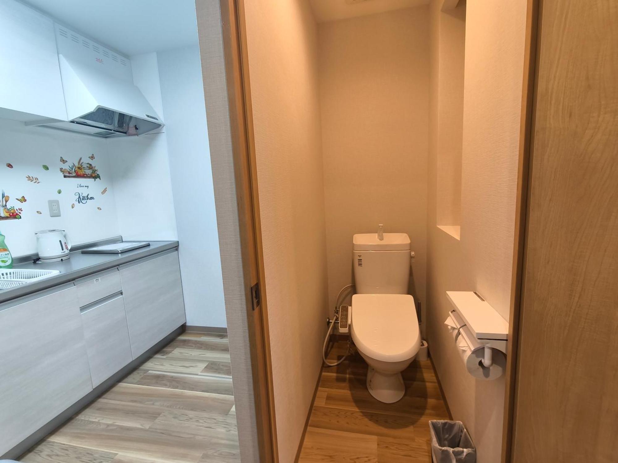 Issyuku Kotobuki Sanchome Tokyo