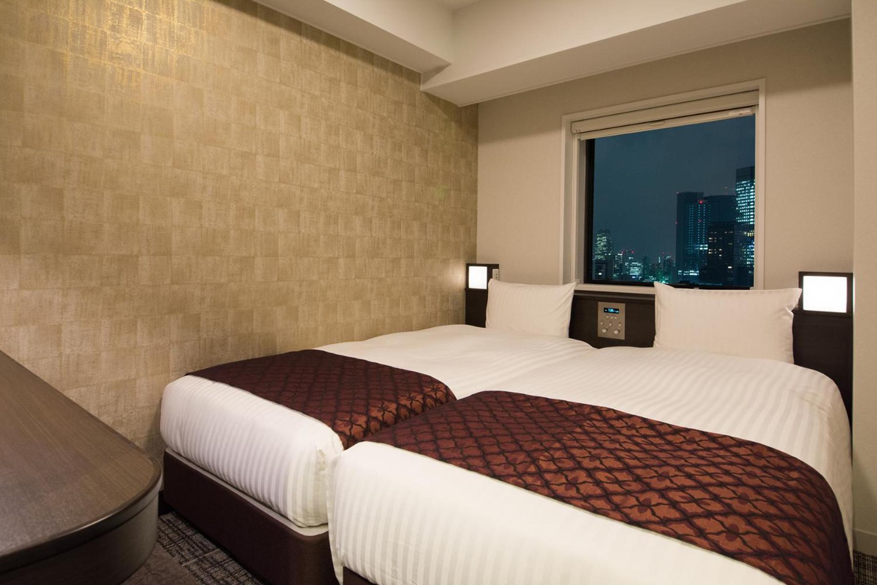 Toshi Center Hotel 4*