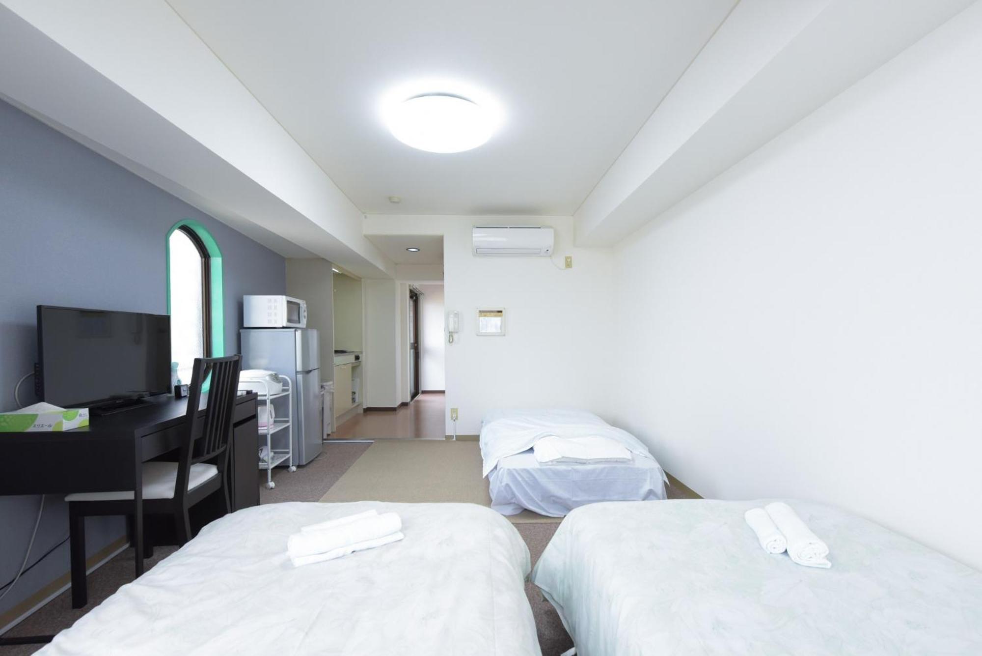 Apartment Hirojo Building 203,303,403,603,703 - Vacation 15452 Tokyo