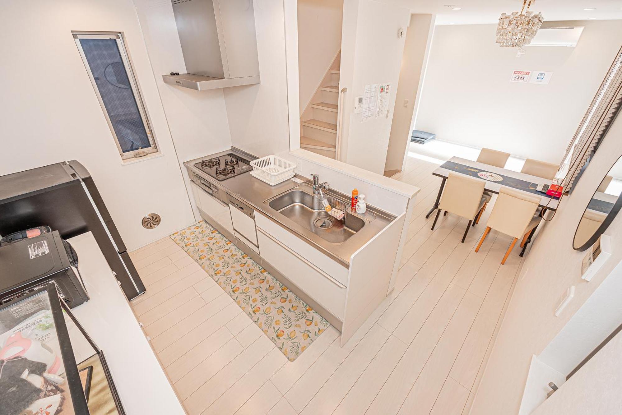Hotel Skytreestayhotel2鐘ヶ淵駅から徒歩4分天井からskytreeが見えます Tokyo