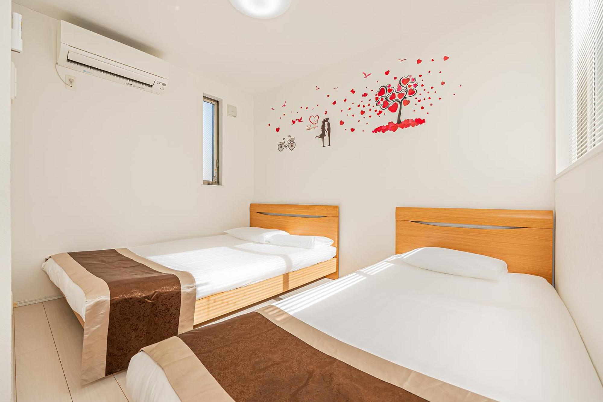 Skytreestayhotel2鐘ヶ淵駅から徒歩4分天井からskytreeが見えます Hotel