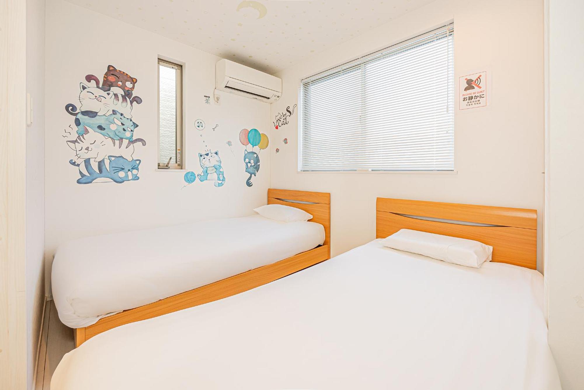 Hotel Skytreestayhotel2鐘ヶ淵駅から徒歩4分天井からskytreeが見えます *