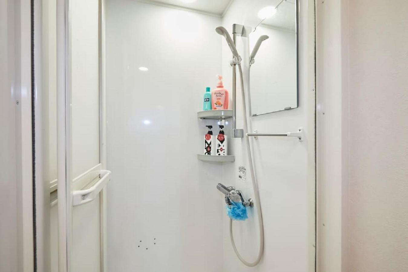 Apartment F1-upmarket Huose In Shinjuku