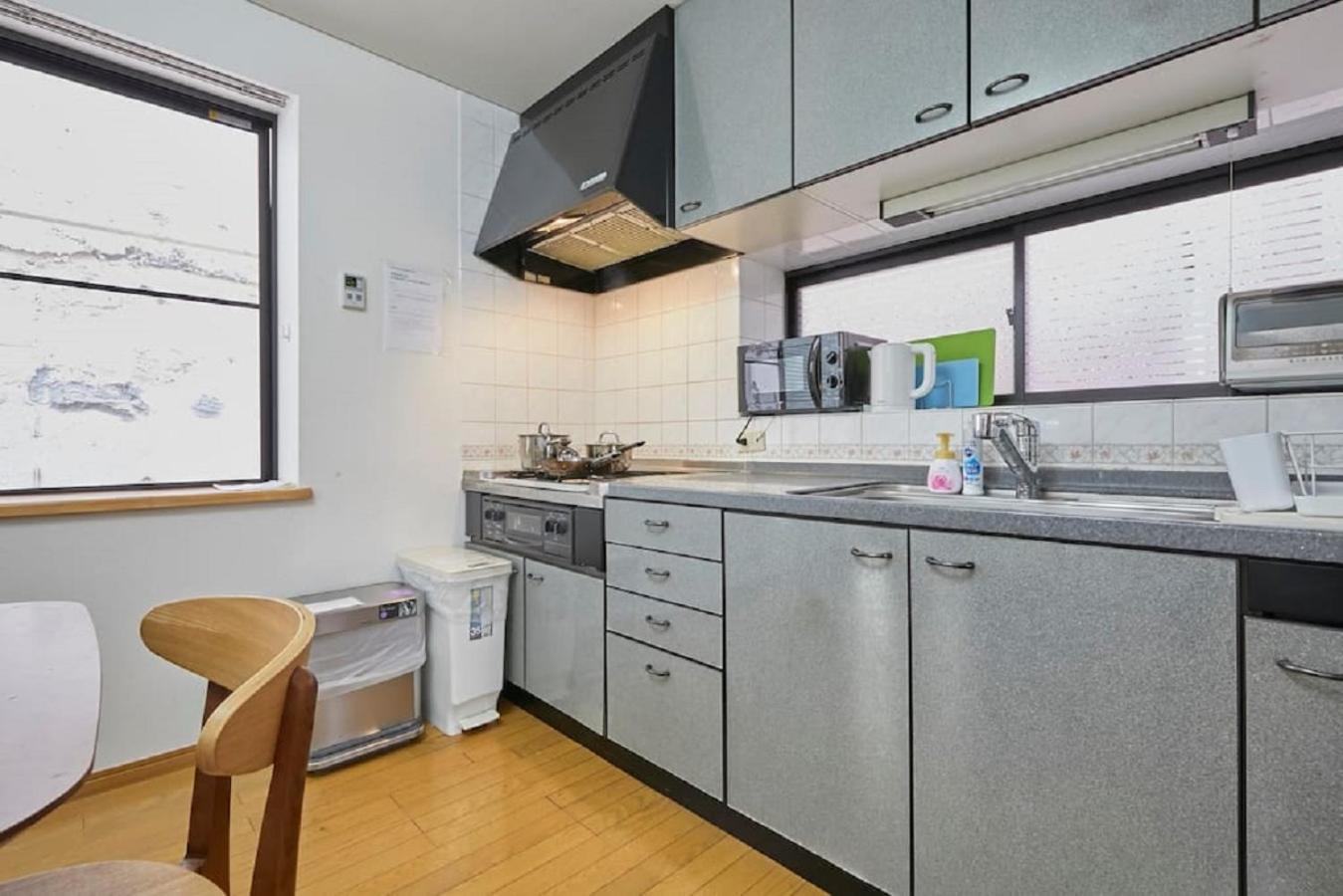 Apartment F1-upmarket Huose In Shinjuku