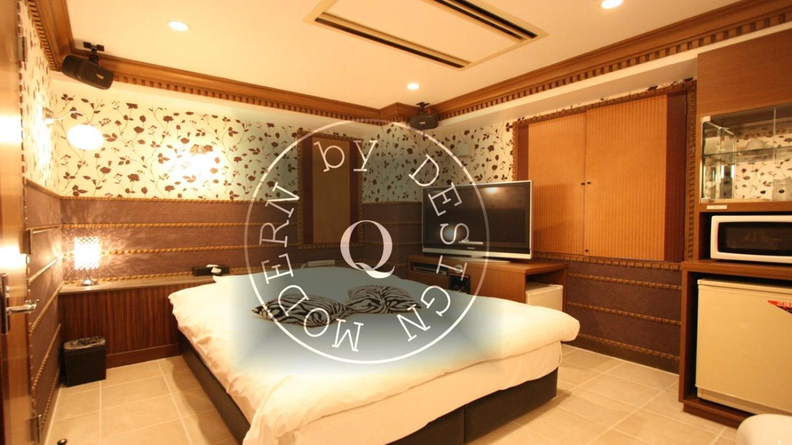 Q 2* Tokyo