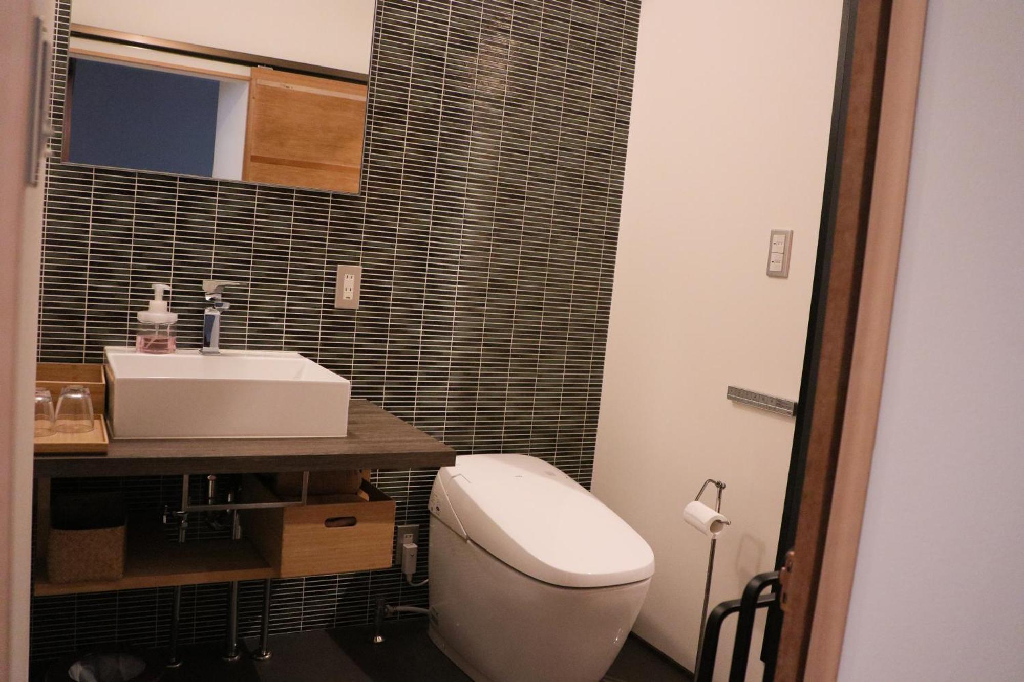 Ito Ryokan 2*