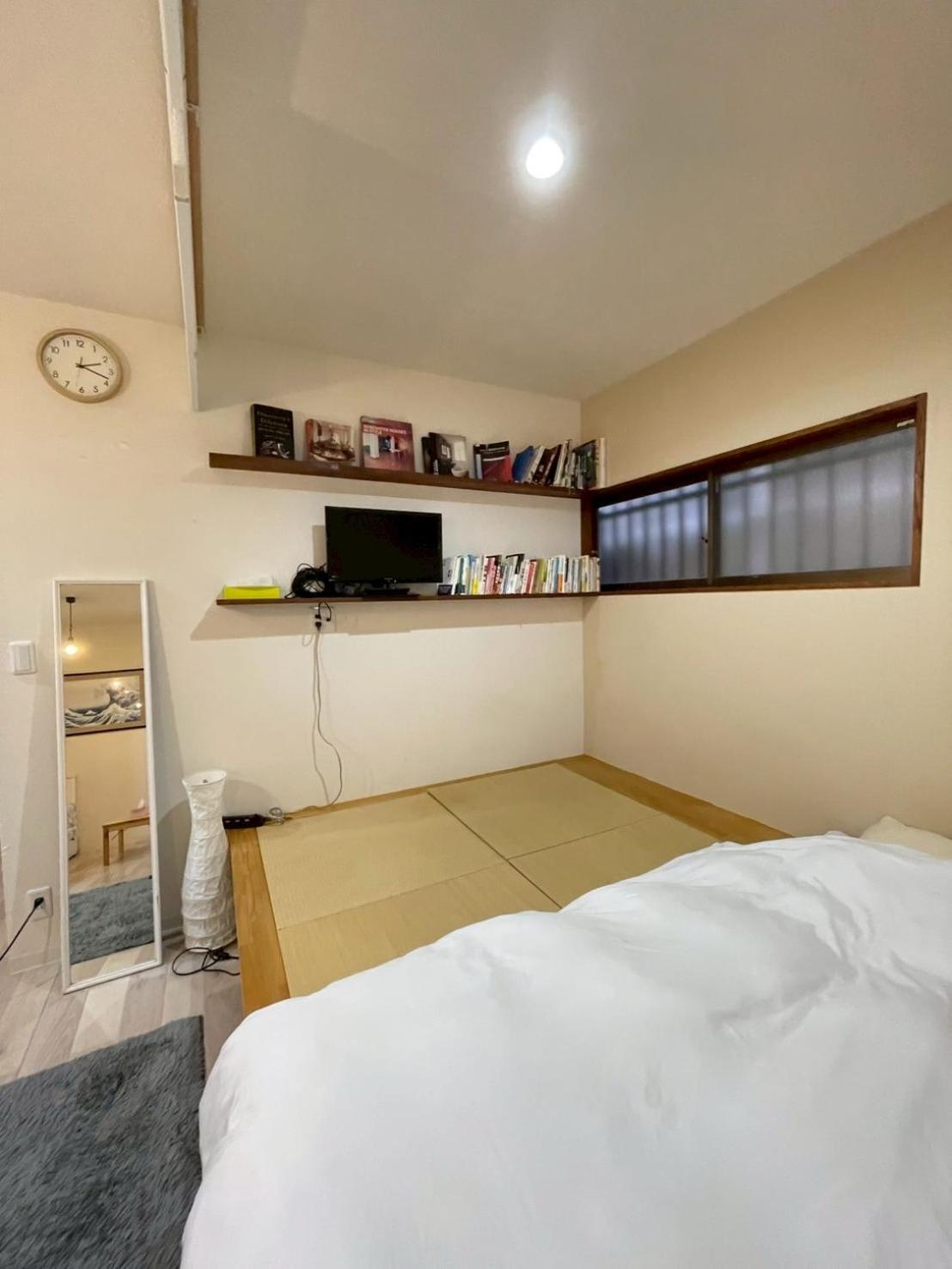 Den 7 Apartment *
