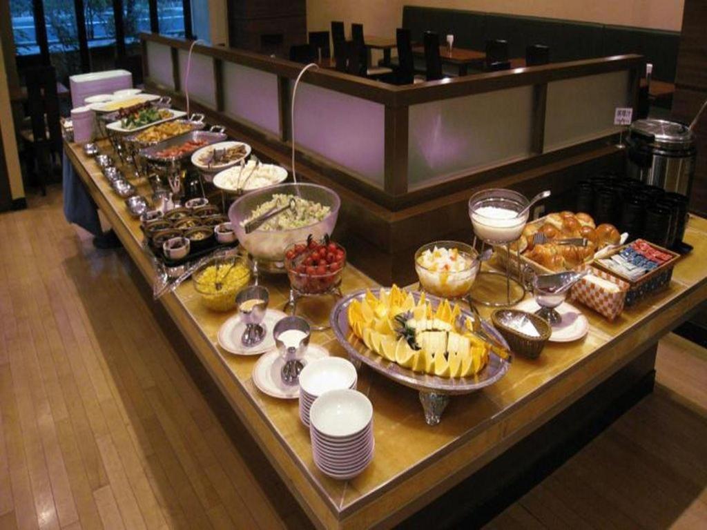 Pearl Kayabacho Hotel 3*