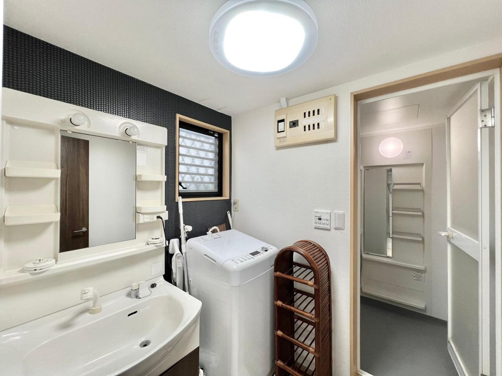 Hyakunincho House New Open Aparthotel Tokyo