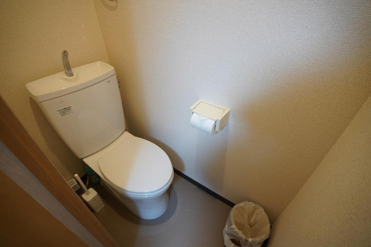 With Elevator, 700m 4 Min Walk From Nishi-shinjuku 5-chome, Direct Access To Shinjuku, 28 Sqm Apartment Tokyo