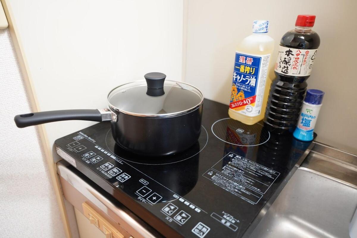 With Elevator, 700m 4 Min Walk From Nishi-shinjuku 5-chome, Direct Access To Shinjuku, 28 Sqm * Tokyo
