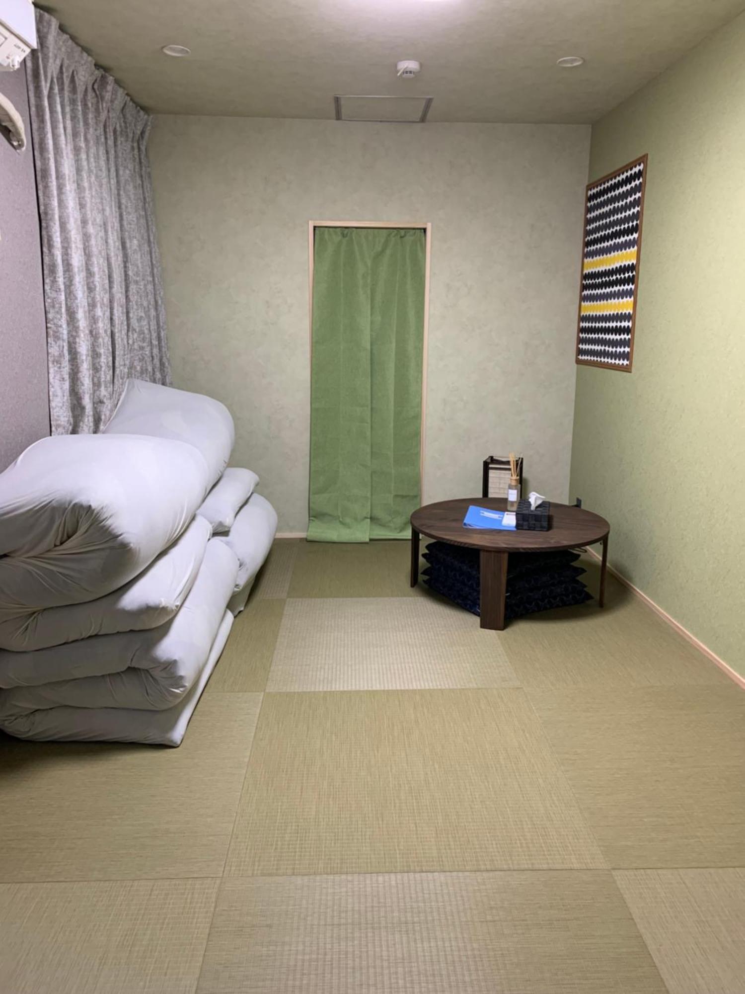 Capsule hotel Prele