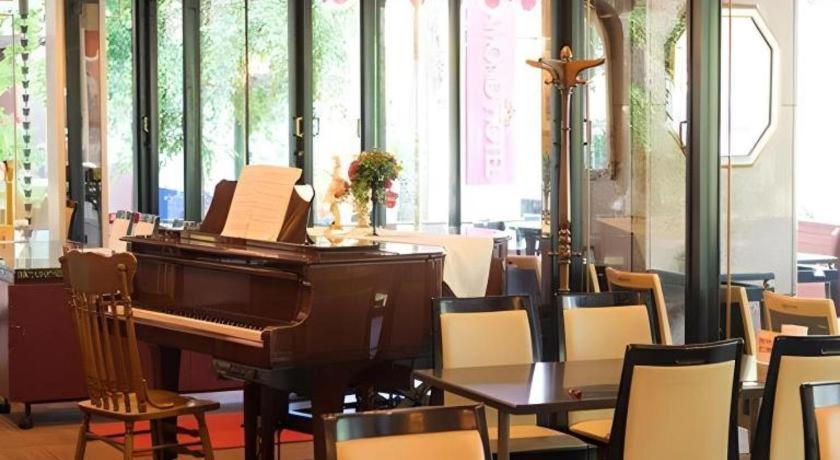 Diamond Hotel 3*