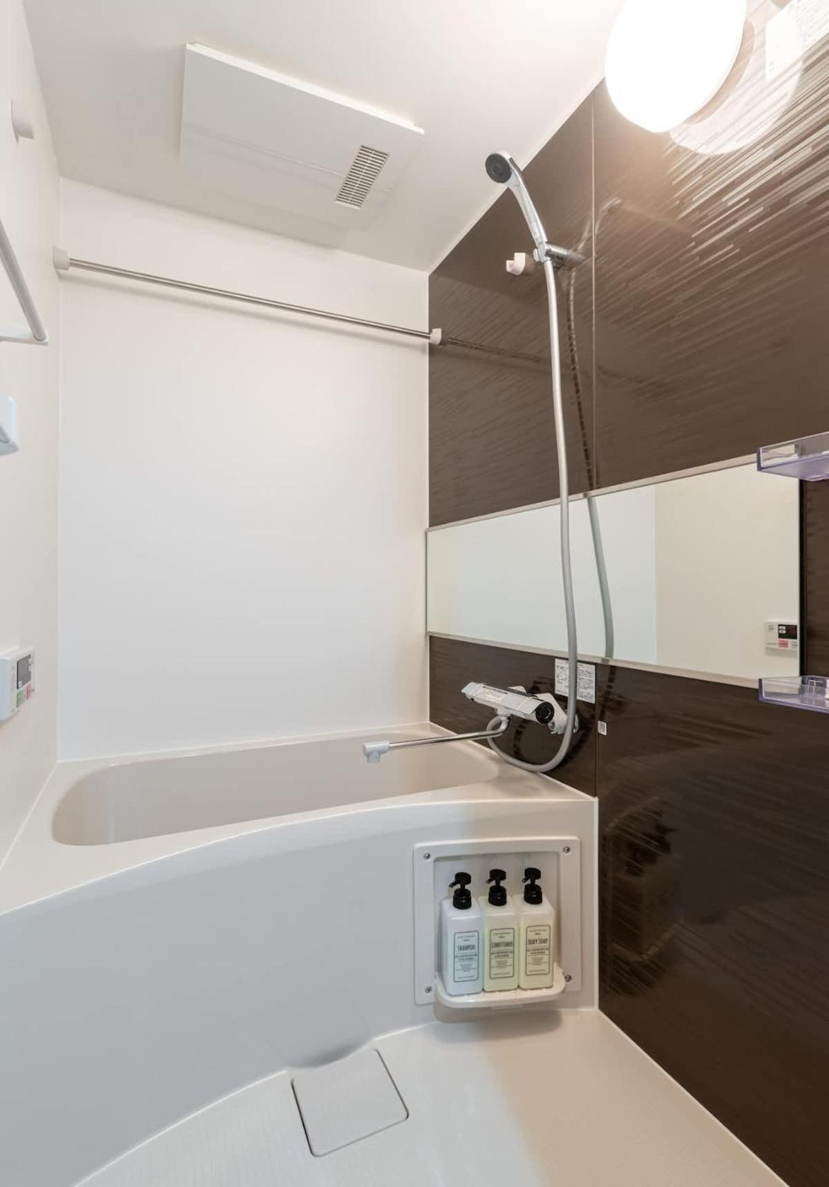 Apartment Hatagaya2chome 202 *