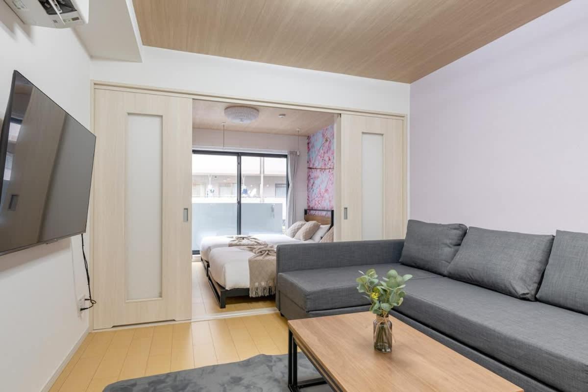 Apartment Hatagaya2chome 304 *