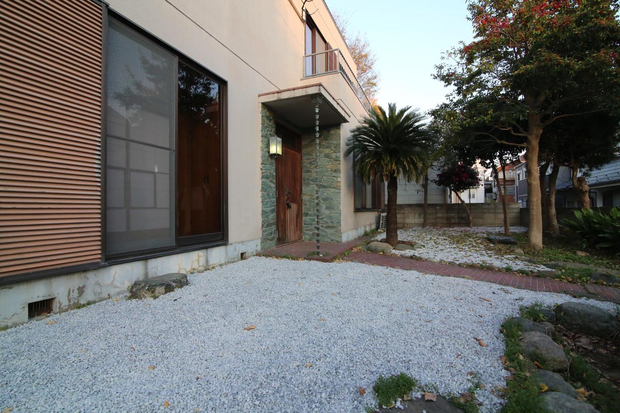 Nakai House Apartment *