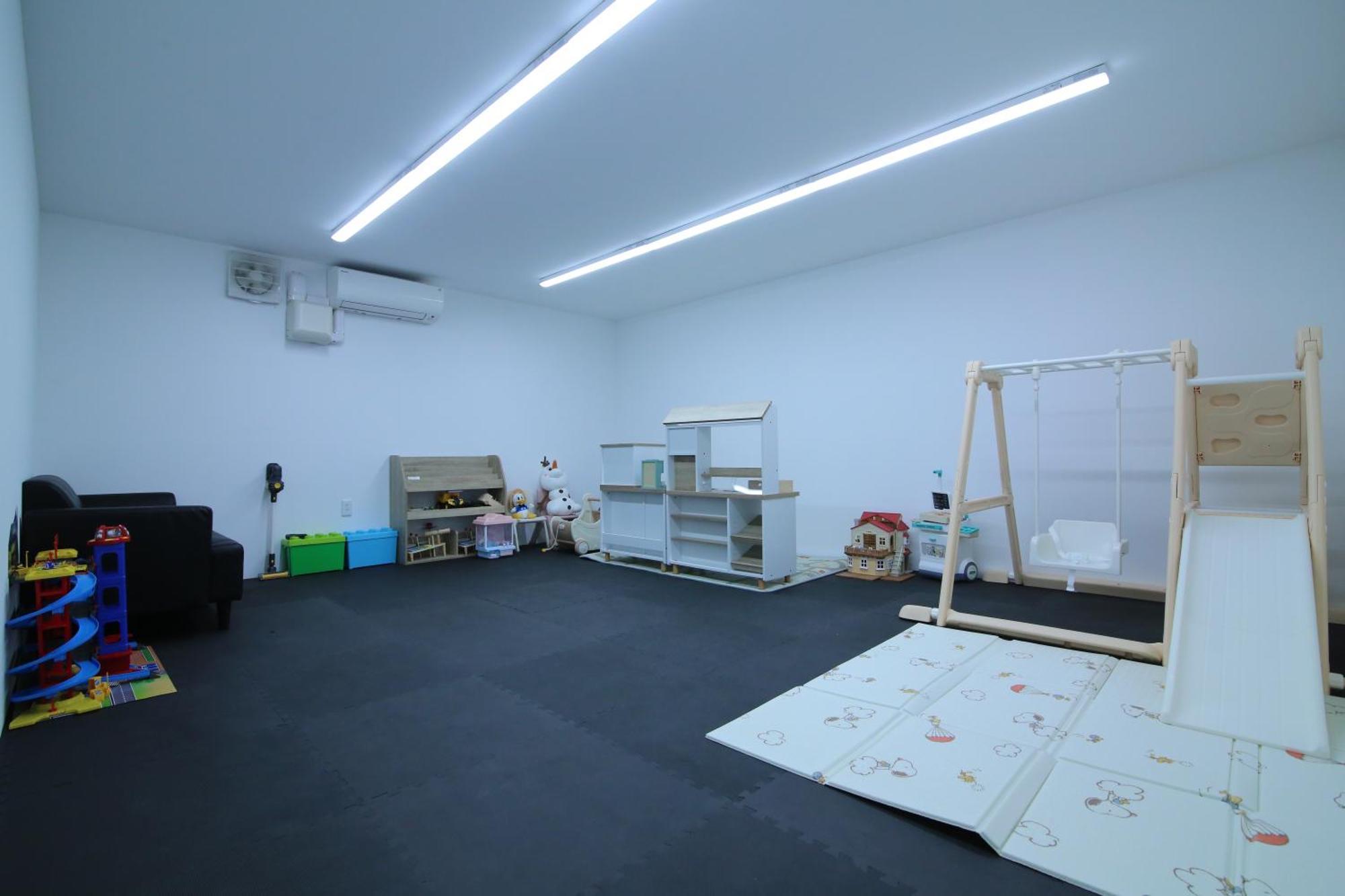 Nakai House Apartment *