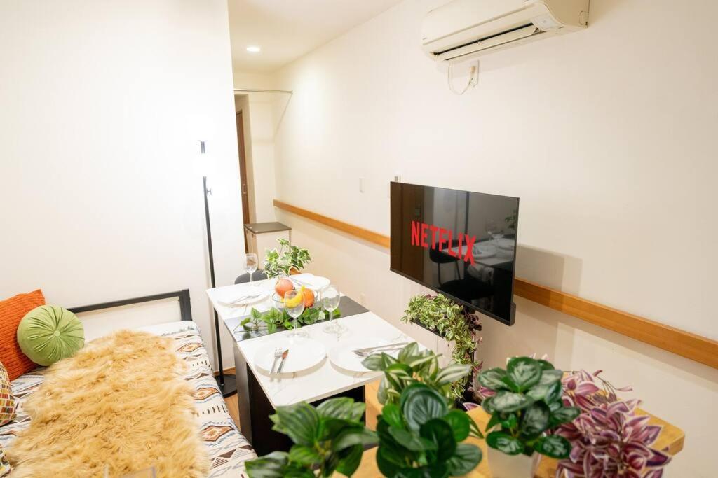 Apartment Seibu Shinjuku Station 2 Min Walk Shin-okubo Station 6 Min Walk,11 House In Tokyo, 4 People Isj35 *