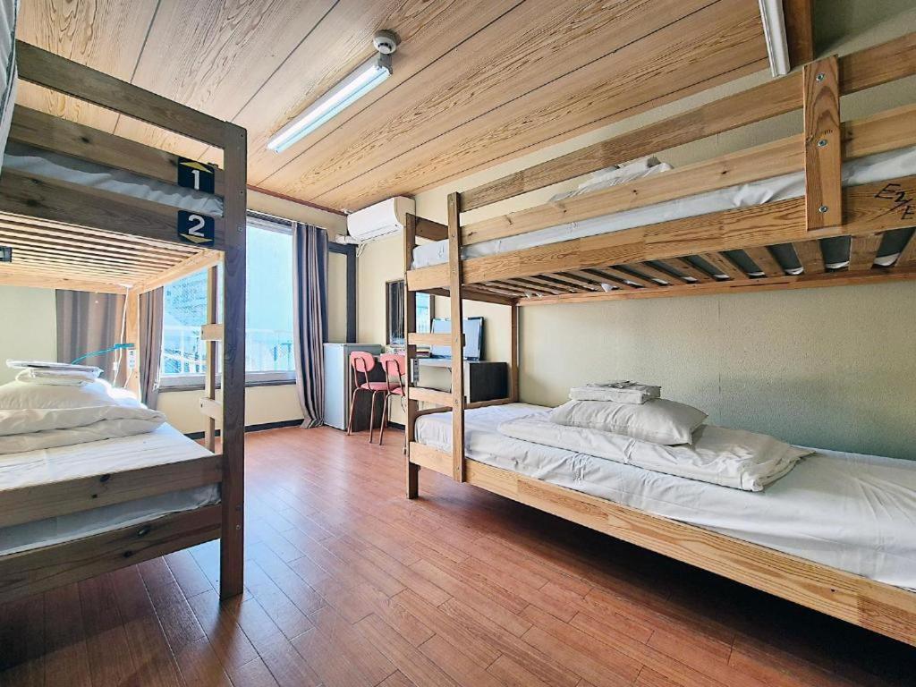 Hostel House *