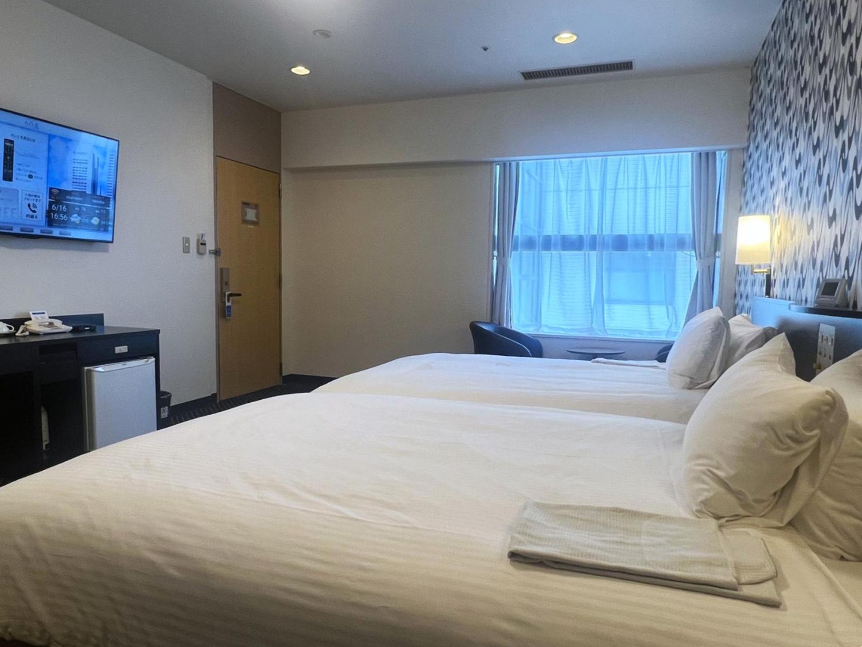 Bayside Azur Takeshiba Hotel 4*