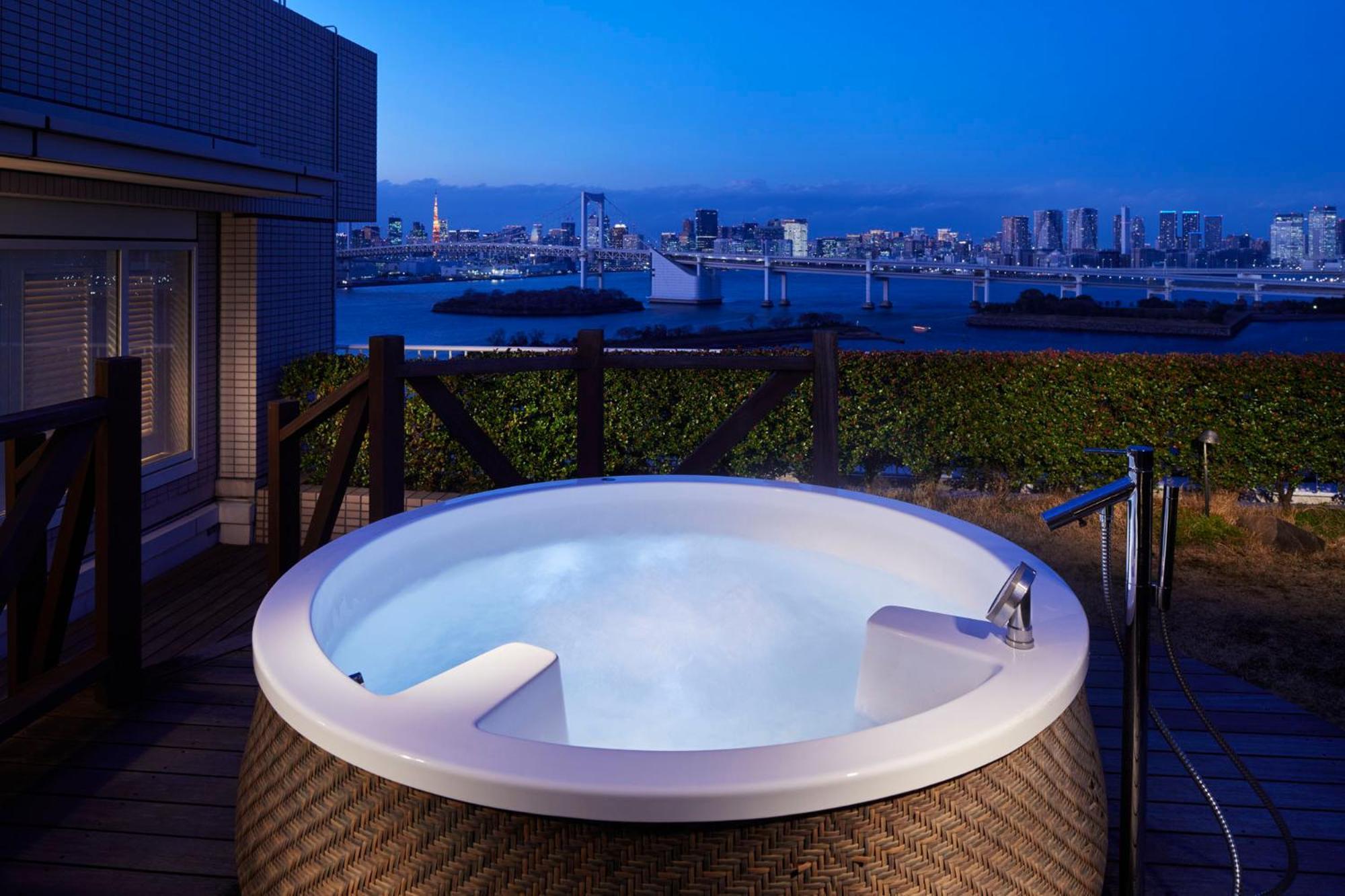 Hilton Odaiba Hotel