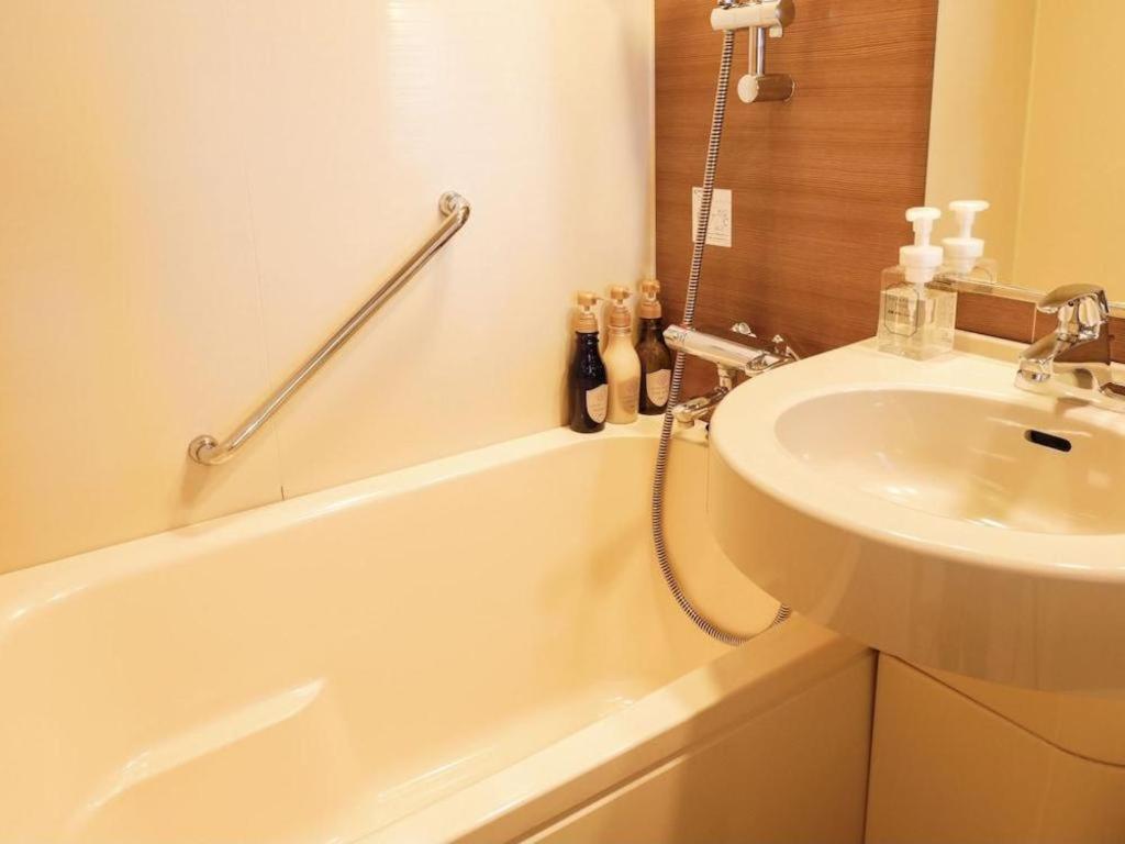 Ochanomizu Juraku Hotel