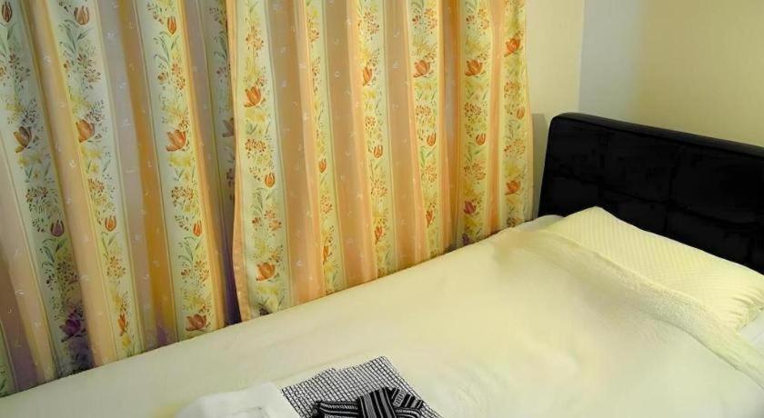 Eishinkan Hotel 2*