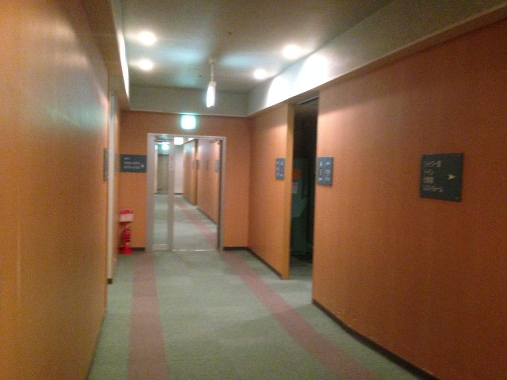 Capsule hotel Capsule Kamata 2*